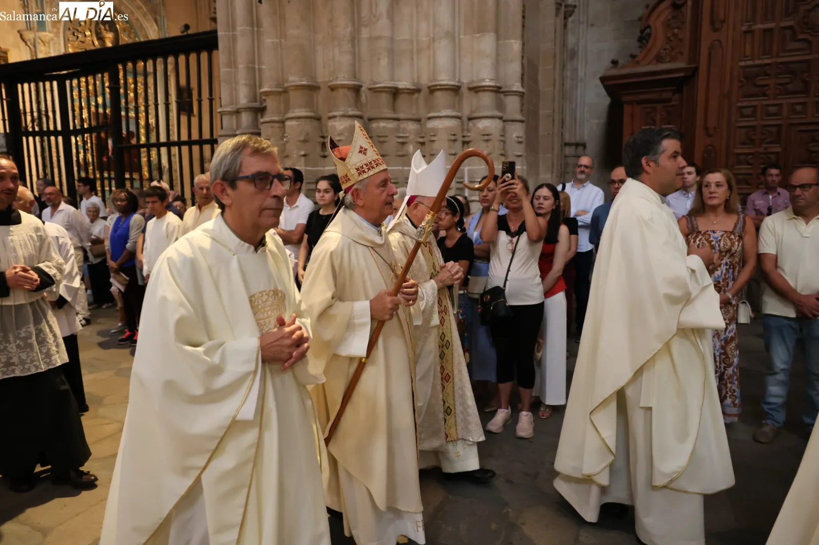 Eucaristía en honor a la Virgen de la Vega en la Catedral de Salamanca. Fotos: David Sañudo