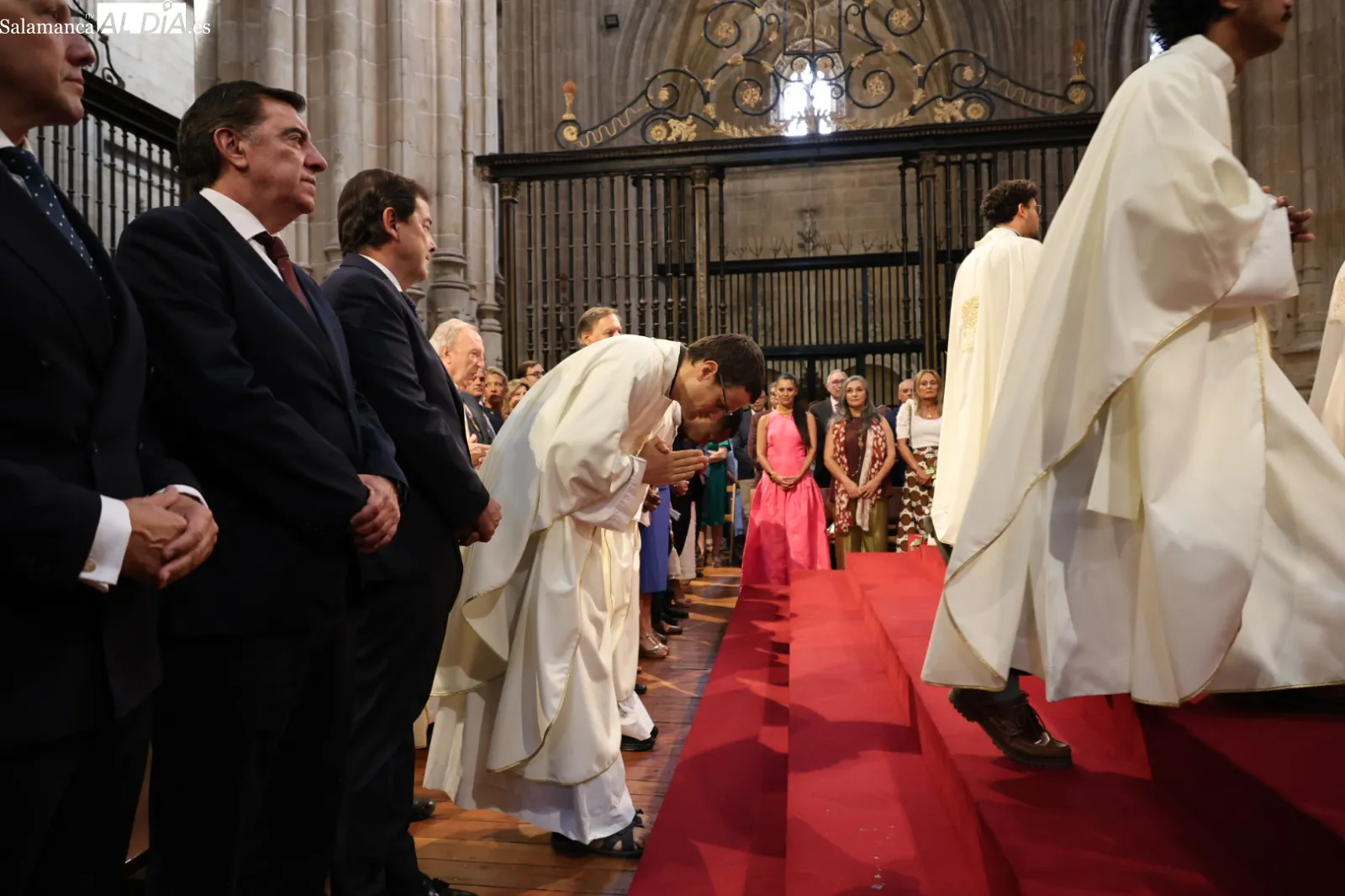 Eucaristía en honor a la Virgen de la Vega en la Catedral de Salamanca. Fotos: David Sañudo