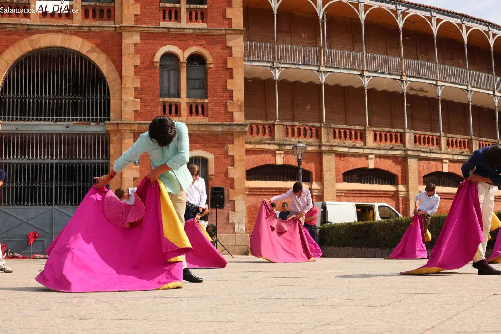 Clase abierta de la Escuela de Tauromaquia de Salamanca. Fotis: David Sañudo