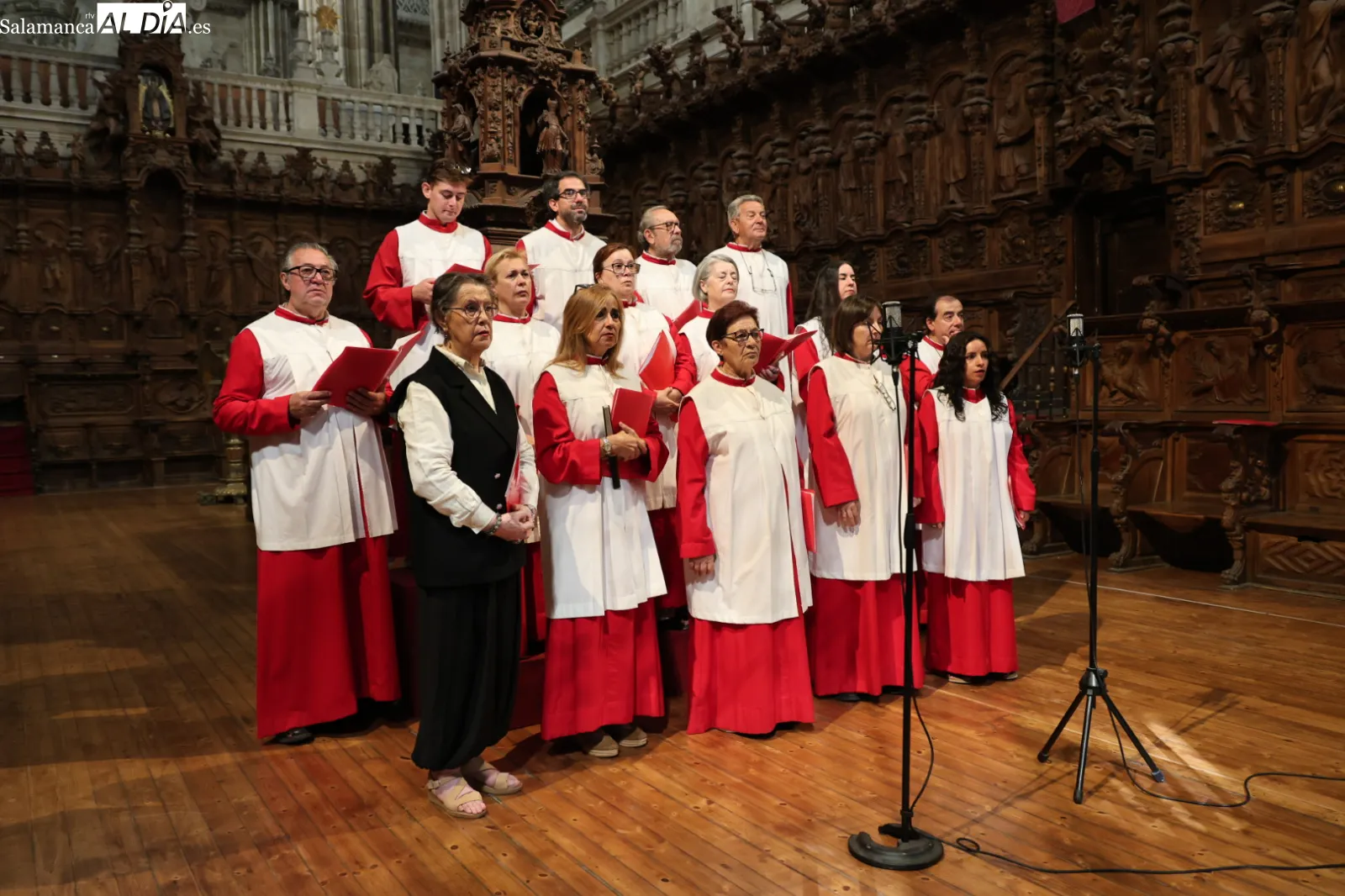 Eucaristía de clausura del Encuentro de Cofradías en la Catedral de Salamanca. Fotos: David Sañudo