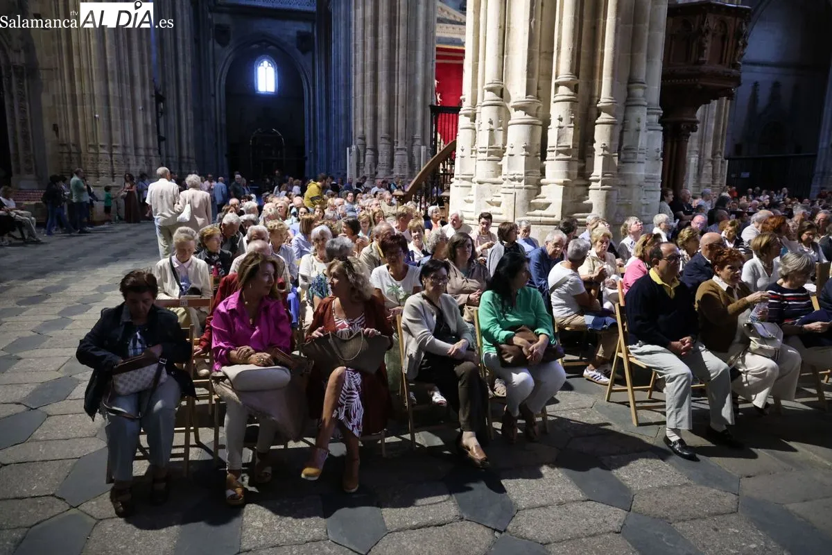  El órgano y el tamboril se fusionan en la Catedral de Salamanca | Fotos: David Sañudo