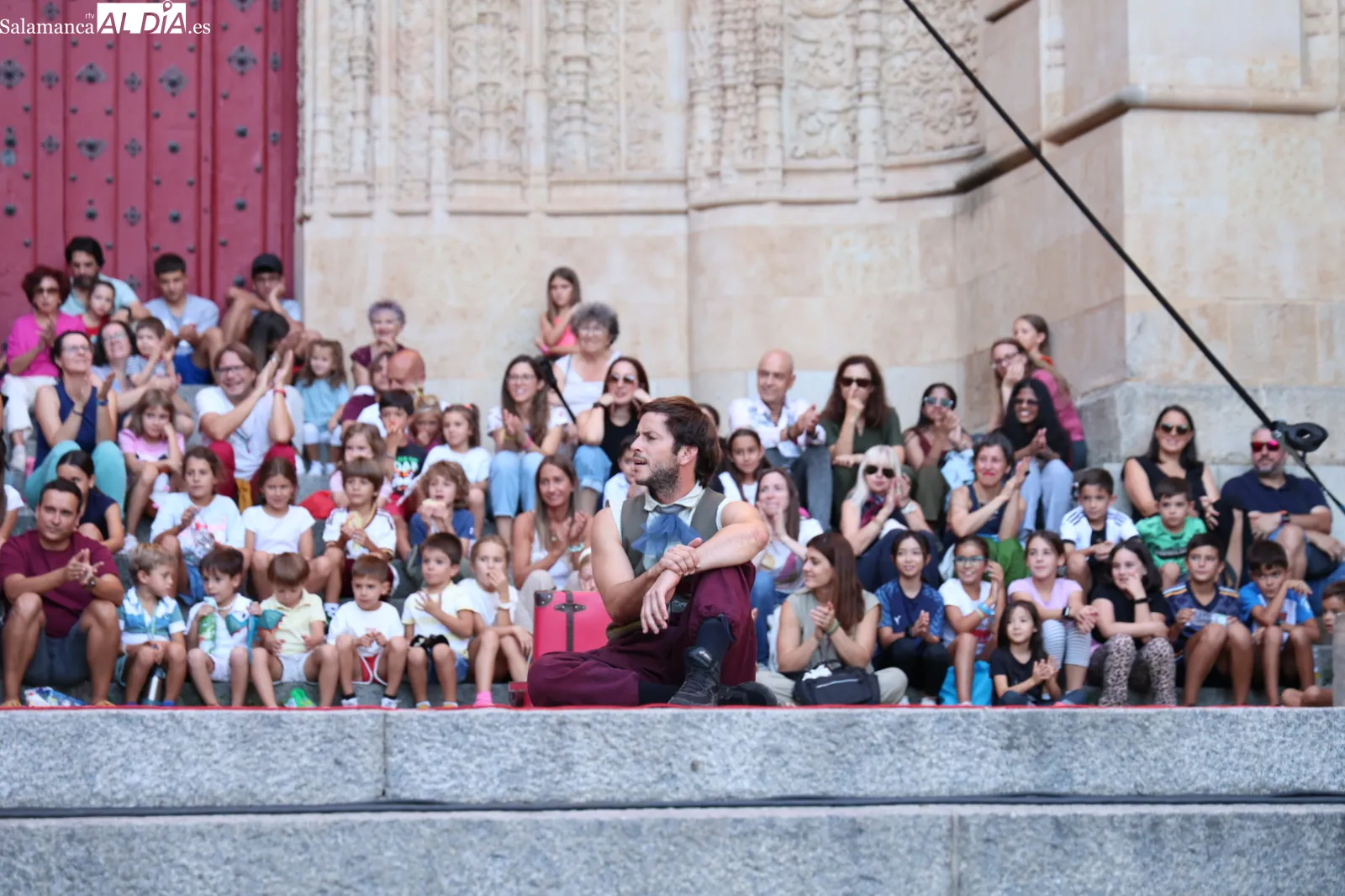 Espectáculo 'Kinematos' de ManoAmano en el Patio Chico de Salamanca. Fotos: David Sañudo