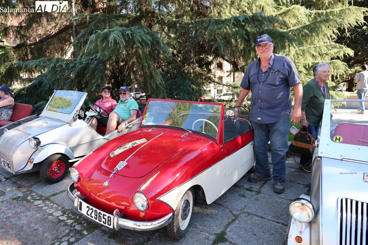 Joyas sobre ruedas: los microcoches de los años 50 y 60 llegan a Salamanca | FOTOS: David Sañudo