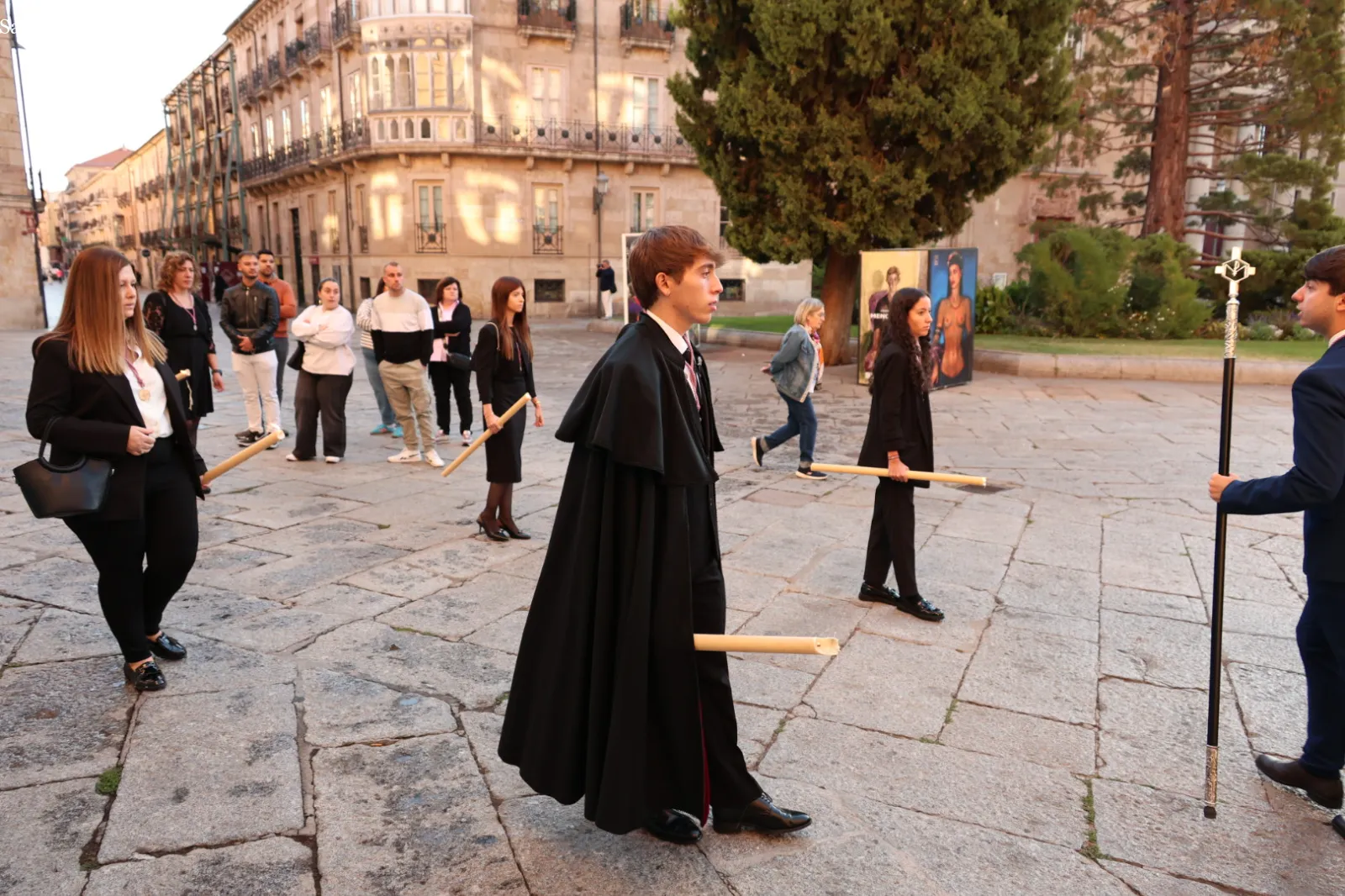 Solemne desfile de la imagen de Jesús Flagelado hasta la Catedral de Salamanca. Fotos: David Sañudo