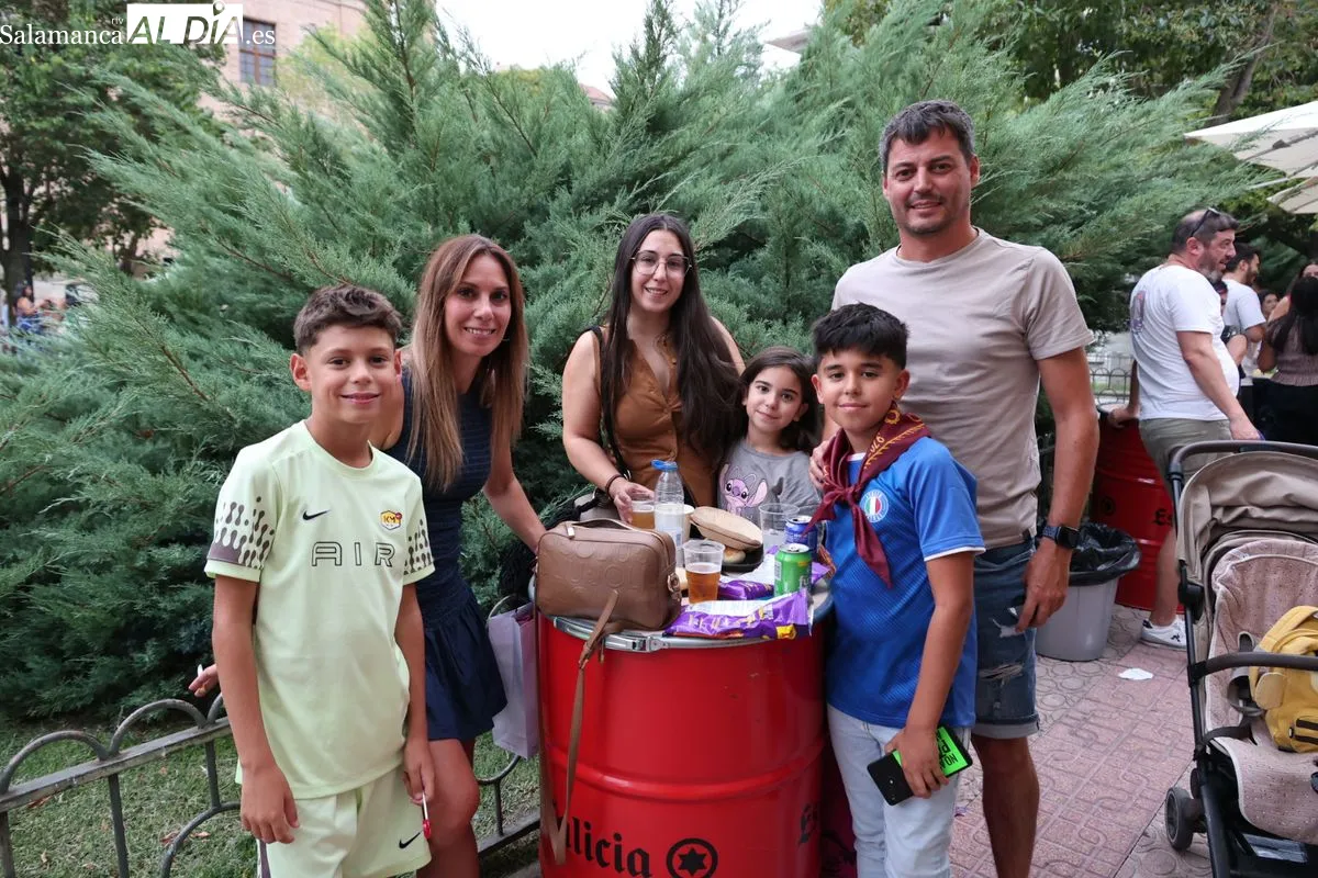 Gran afluencia de público en el primer día de casetas | Fotos: David Sañudo