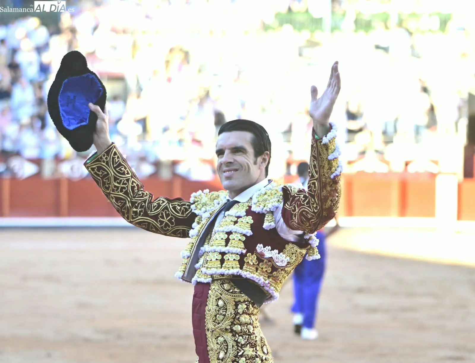 Foto 10 - Emilio de Justo roza la Puerta Grande con el noble quinto