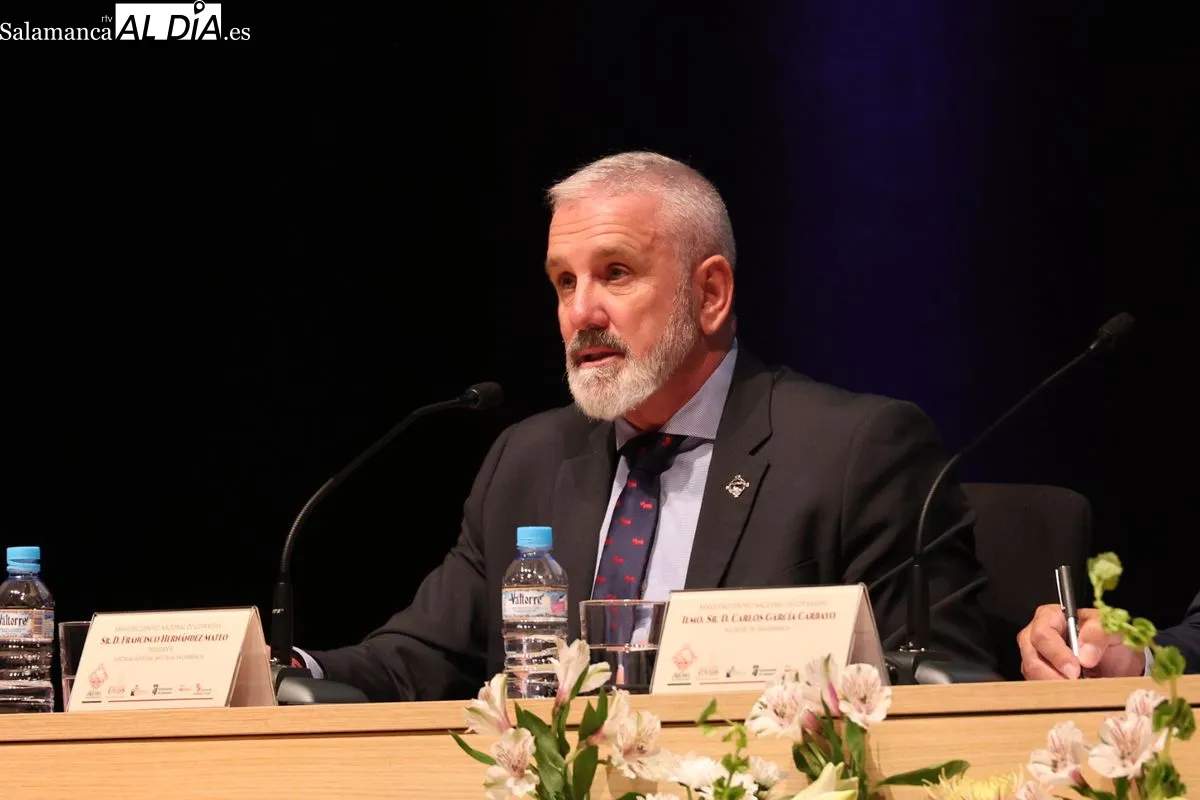Inauguración del XXXVII Encuentro Nacional de Cofradías en el Palacio de Congresos de Salamanca. Foto de David Sañudo