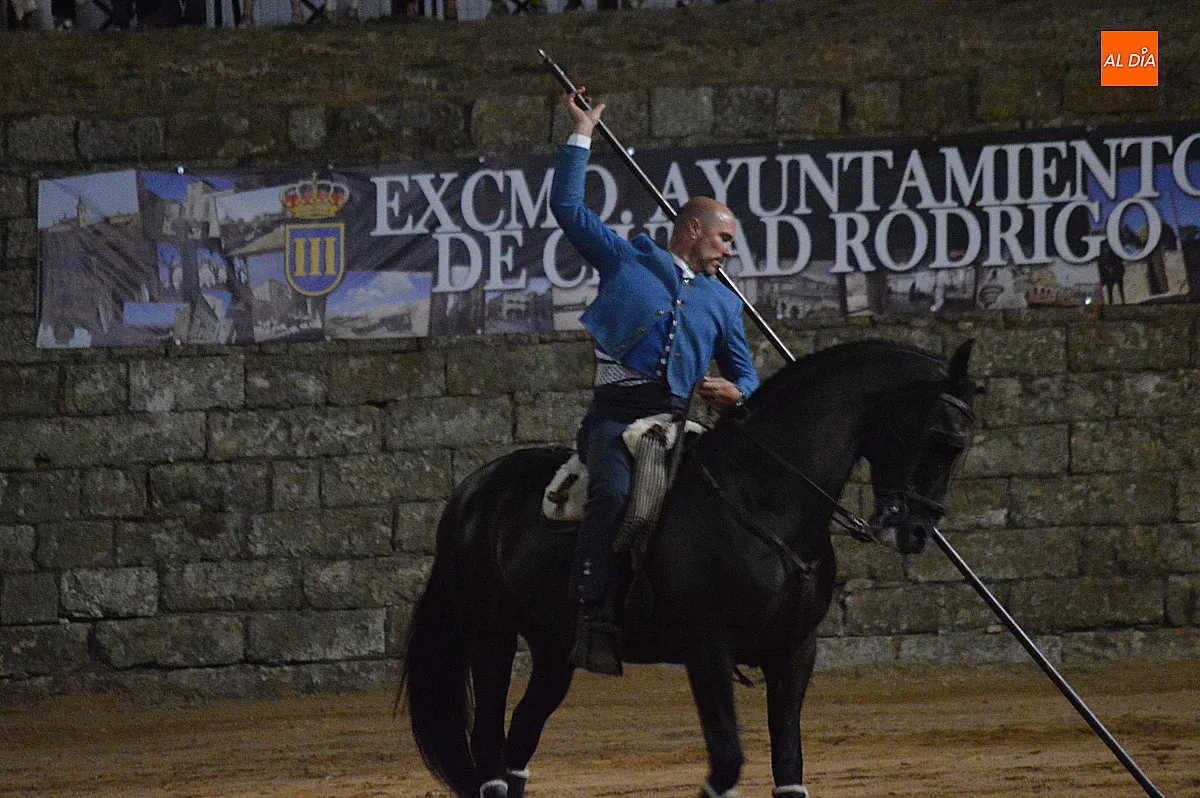 Foto 12 - Los fosos se estrenan en la XXV Feria de Caballo con una exhibici&oacute;n ecuestre 