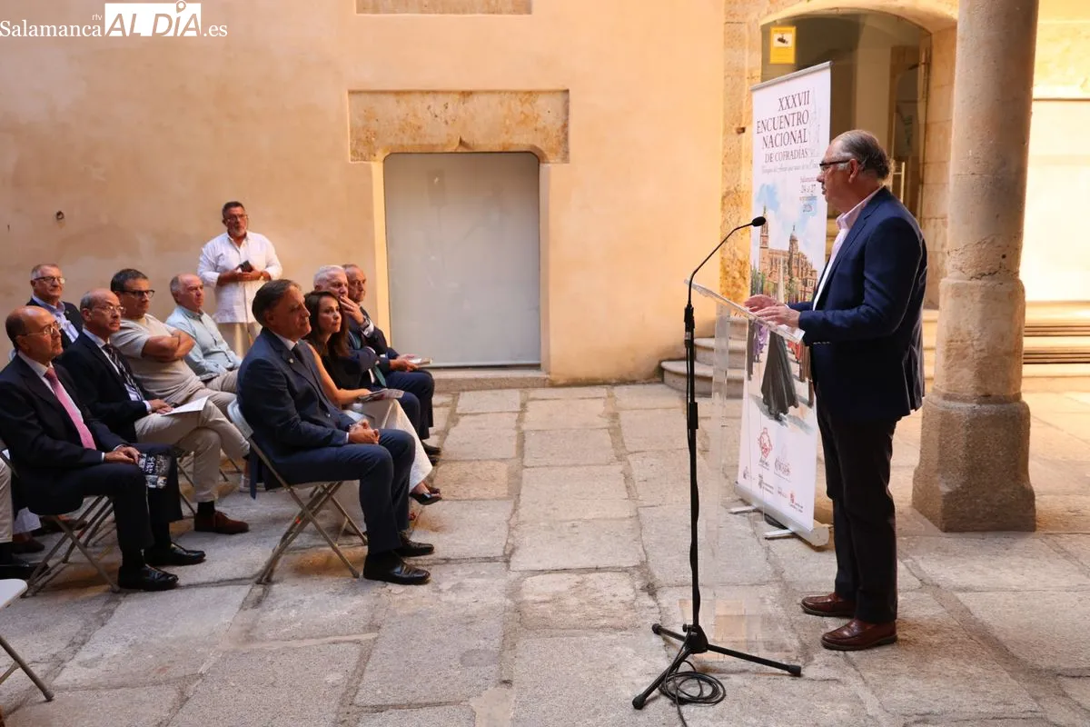 La Torre de los Anaya de Salamanca acoge la exposición 'Octo Dies', que  forma parte de los actos previos al XXXVII Encuentro Nacional de Cofradías. Foto de David Sañudo