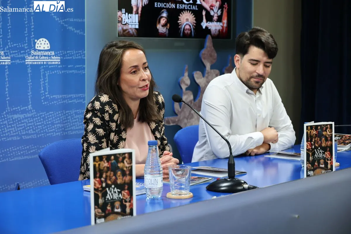 Salamanca presenta la guía del Encuentro Nacional de Cofradías. Foto de David Sañudo