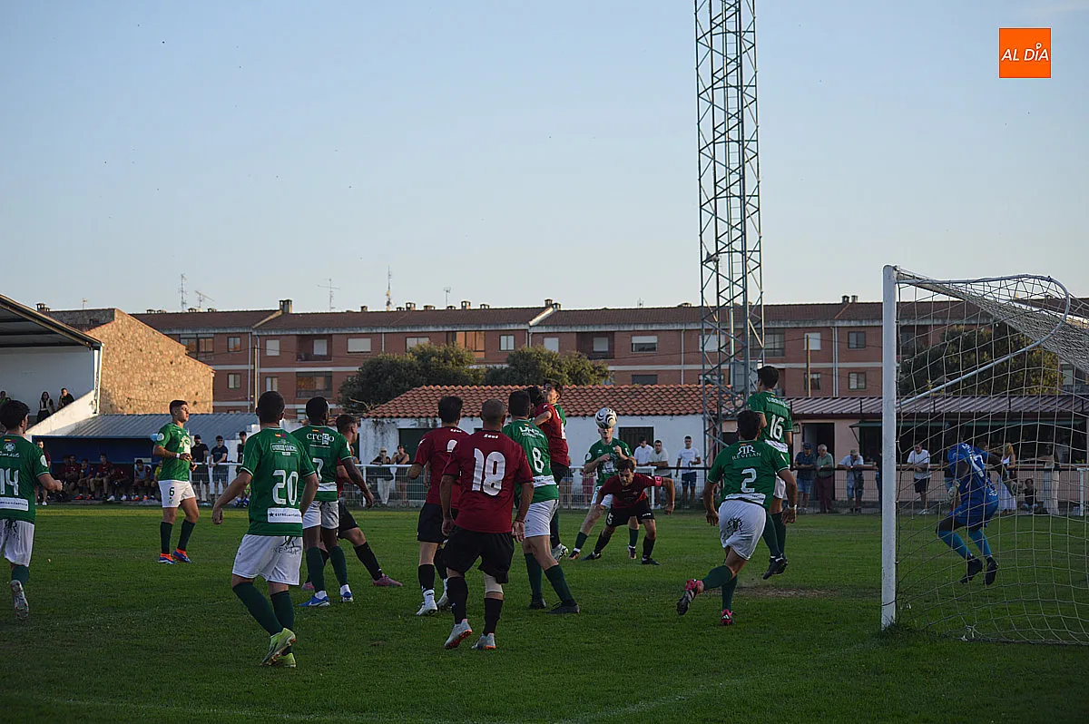 Partido amistoso entre la UDM y CD Guijuelo B