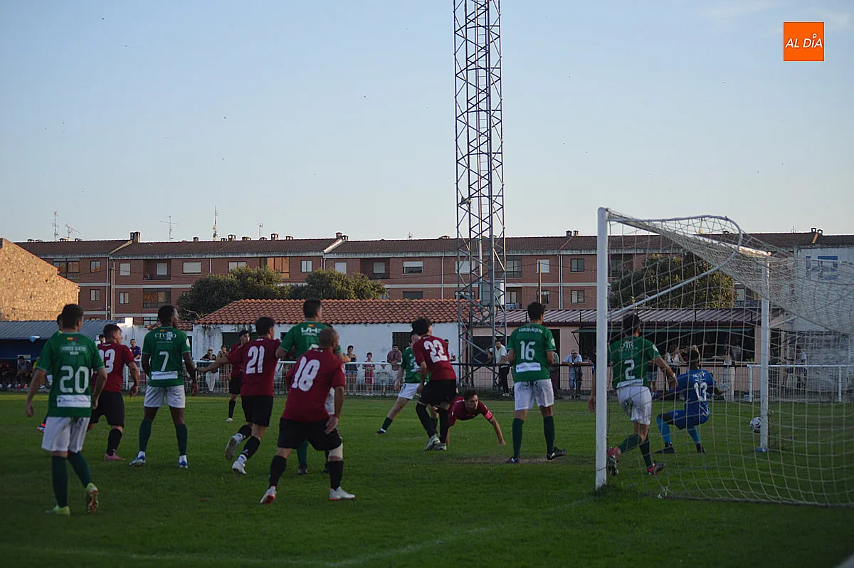 Partido amistoso entre la UDM y CD Guijuelo B