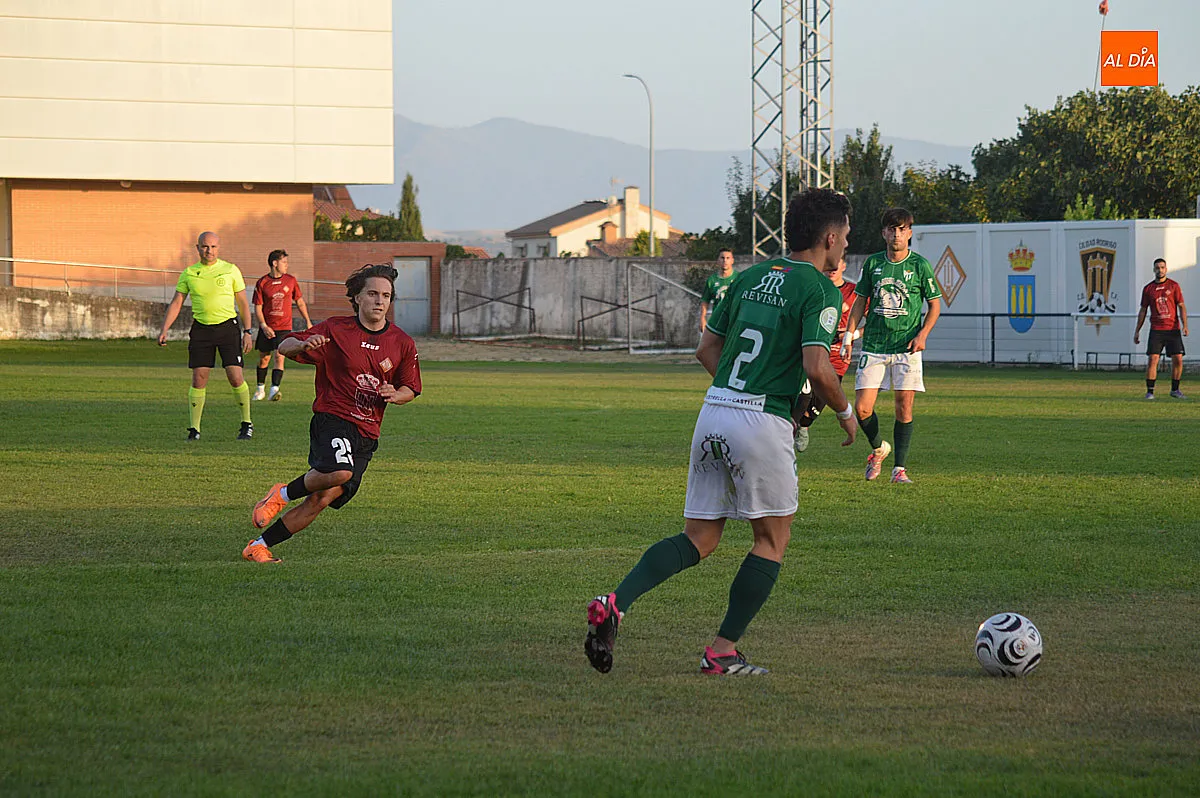 Partido amistoso entre la UDM y CD Guijuelo B