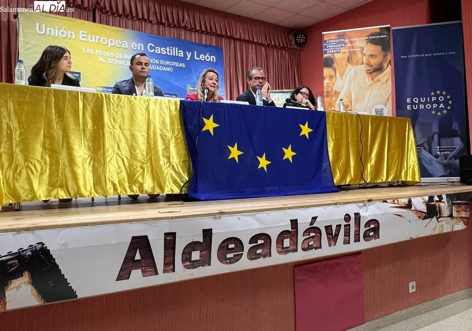 En el encuentro participan medio centenar de jóvenes de ambos países 