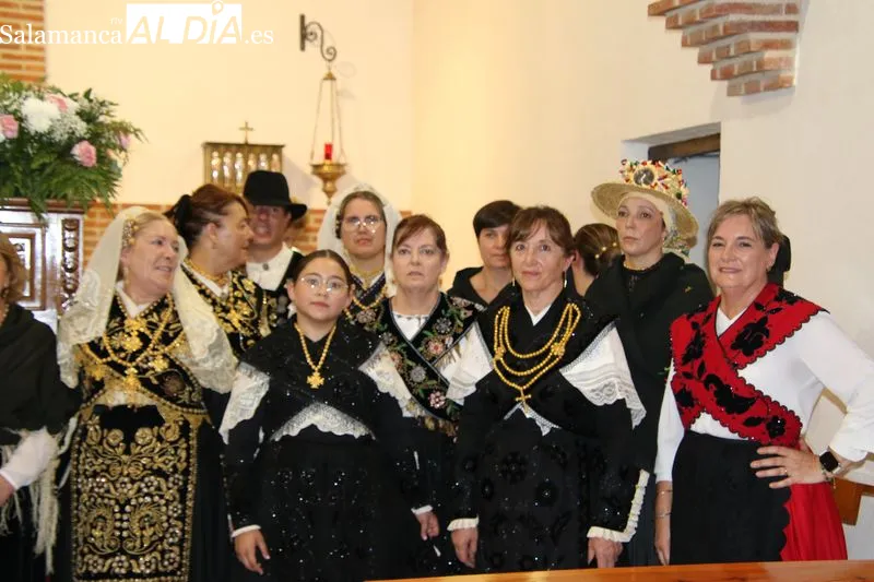 Foto 4 - Navales revive sus ra&iacute;ces folcl&oacute;ricas gracias a la uni&oacute;n de sus vecinas