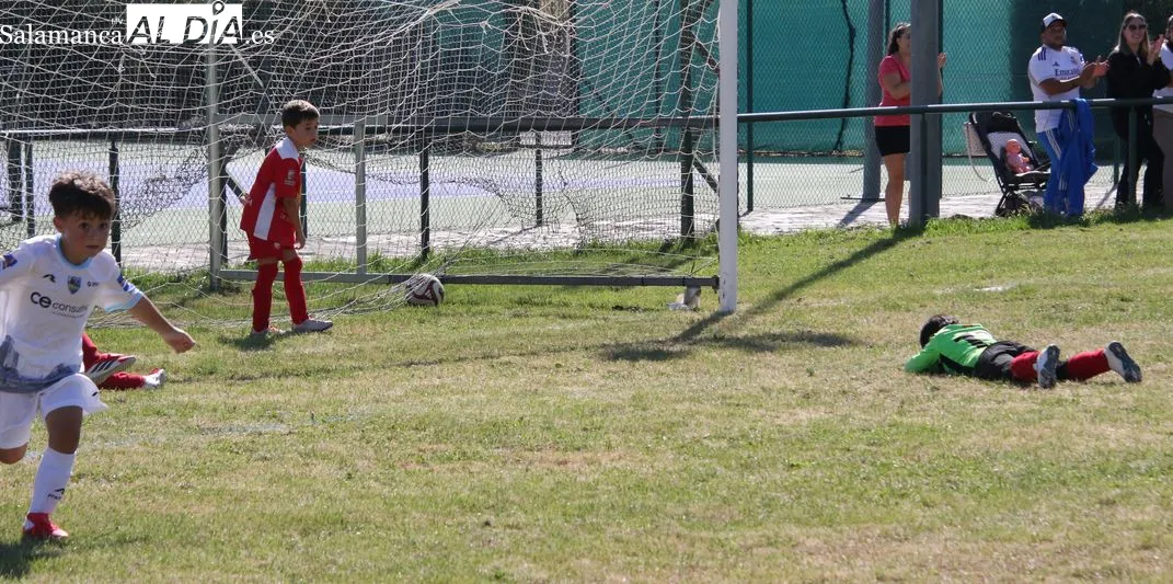 Foto 11 - La cantera del Alba de Tormes CF arranca la liga con una intensa jornada de f&uacute;tbol