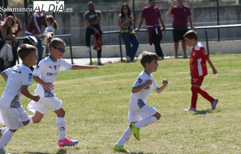 Foto 15 - La cantera del Alba de Tormes CF arranca la liga con una intensa jornada de f&uacute;tbol