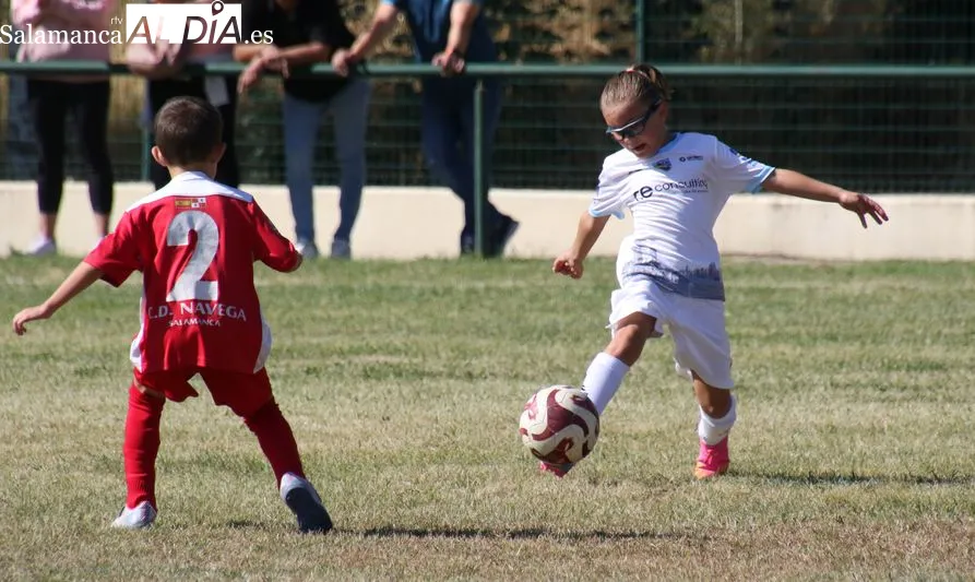 Foto 16 - La cantera del Alba de Tormes CF arranca la liga con una intensa jornada de f&uacute;tbol