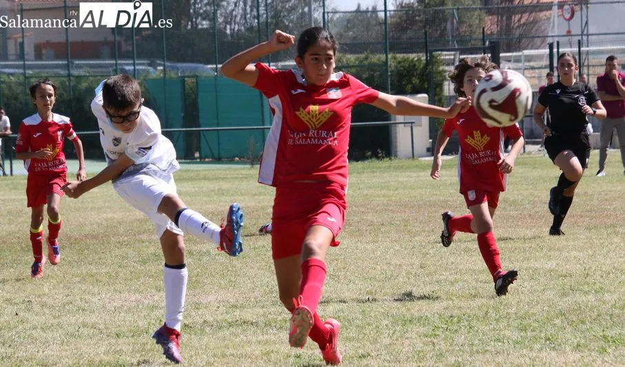 Foto 18 - La cantera del Alba de Tormes CF arranca la liga con una intensa jornada de f&uacute;tbol