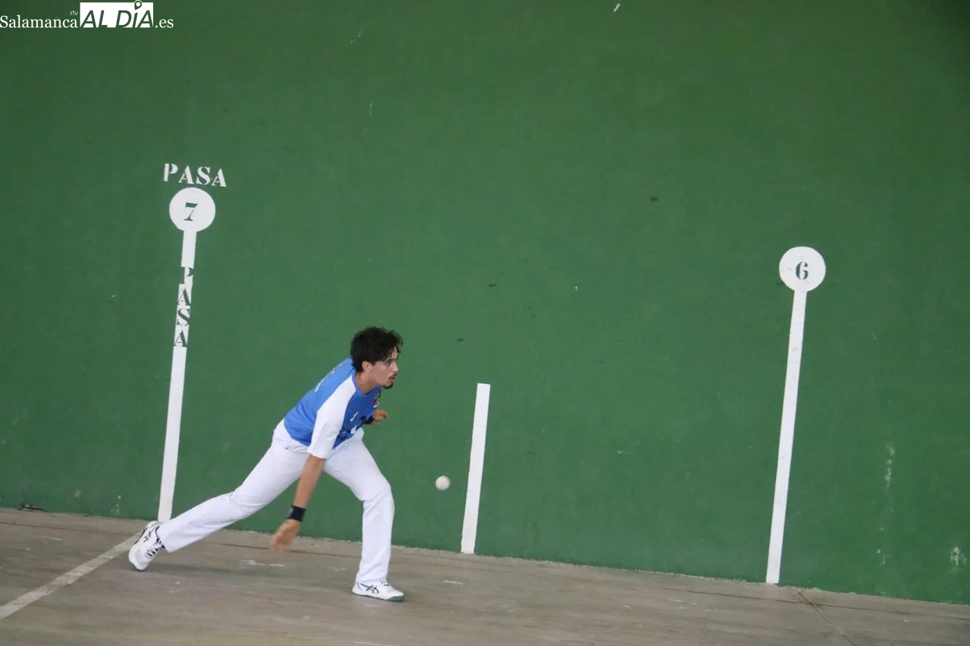Partido de pelota a mano en Villaseco de los Reyes / ARIAS