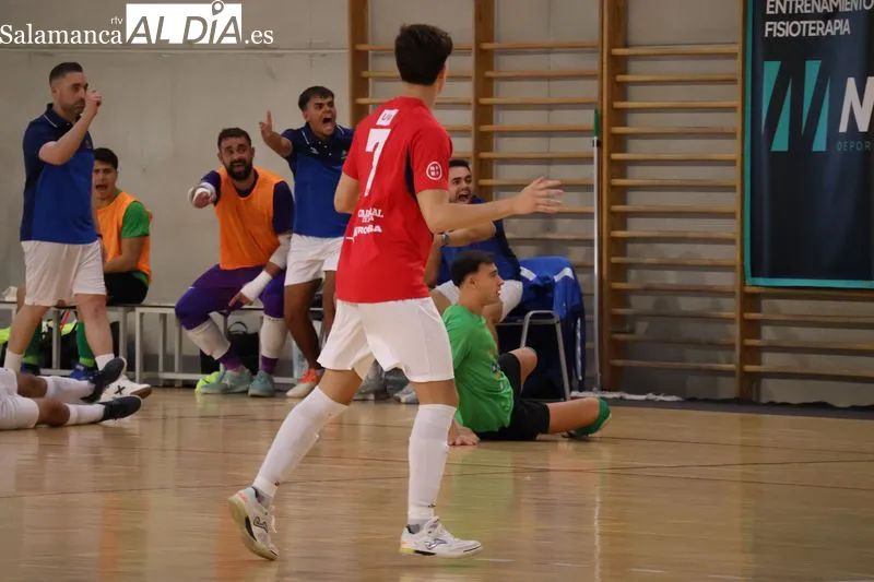 Foto 9 - Duro estreno liguero para el CD Albense FS en Valladolid (7-1)