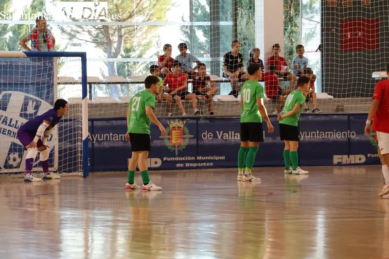 Foto 11 - Duro estreno liguero para el CD Albense FS en Valladolid (7-1)