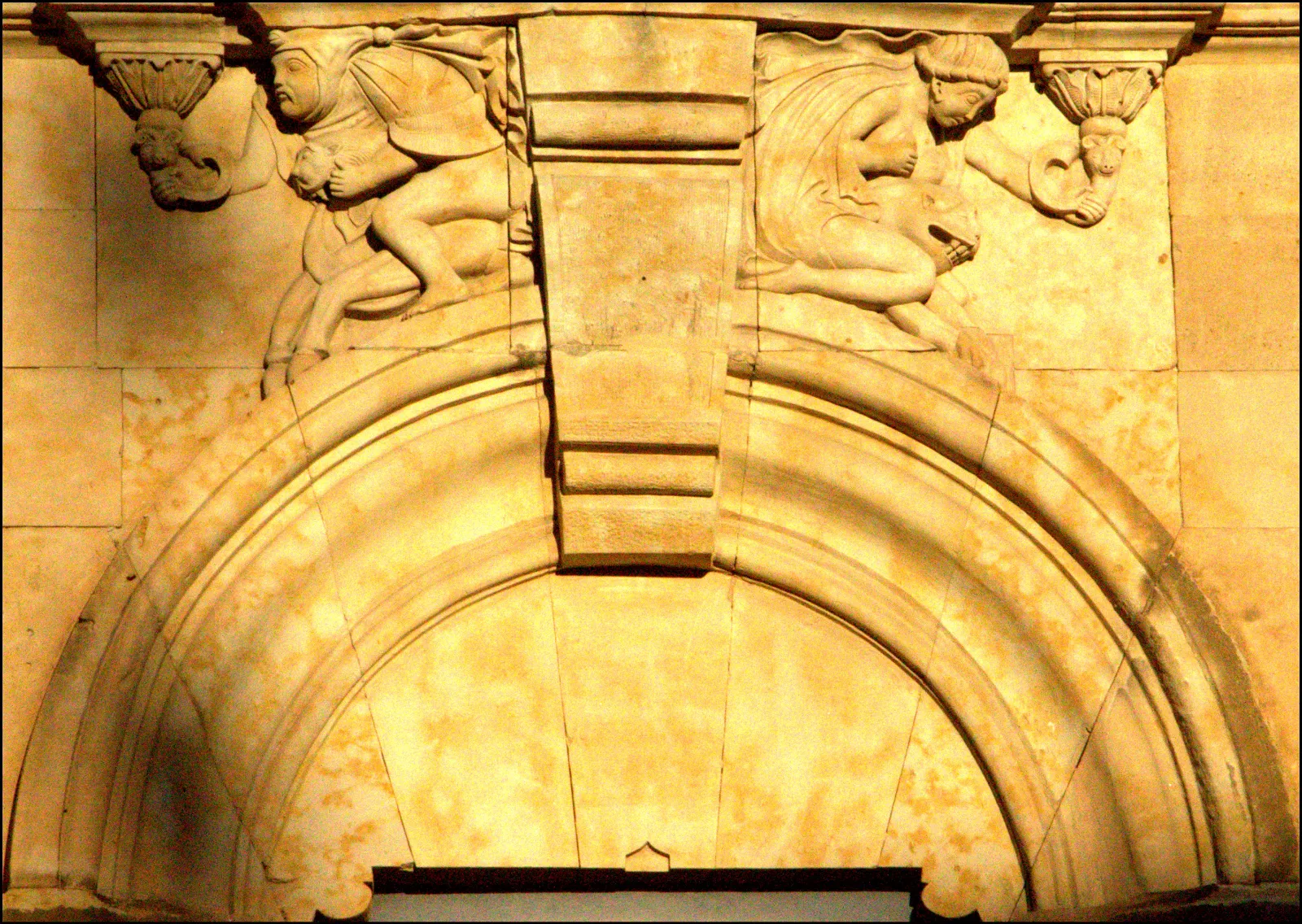 Foto 3 - Salamanca, la geometr&iacute;a de la luz