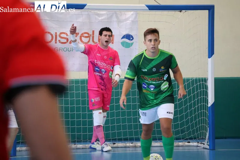 Foto 10 - El CD Albense FS tropieza ante el River Zamora en su estreno en casa (1-5)
