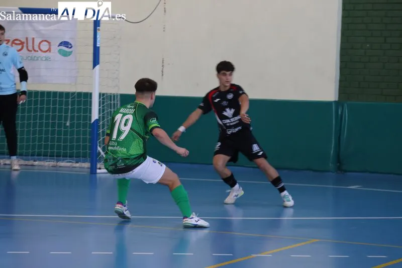 Foto 18 - El CD Albense FS tropieza ante el River Zamora en su estreno en casa (1-5)