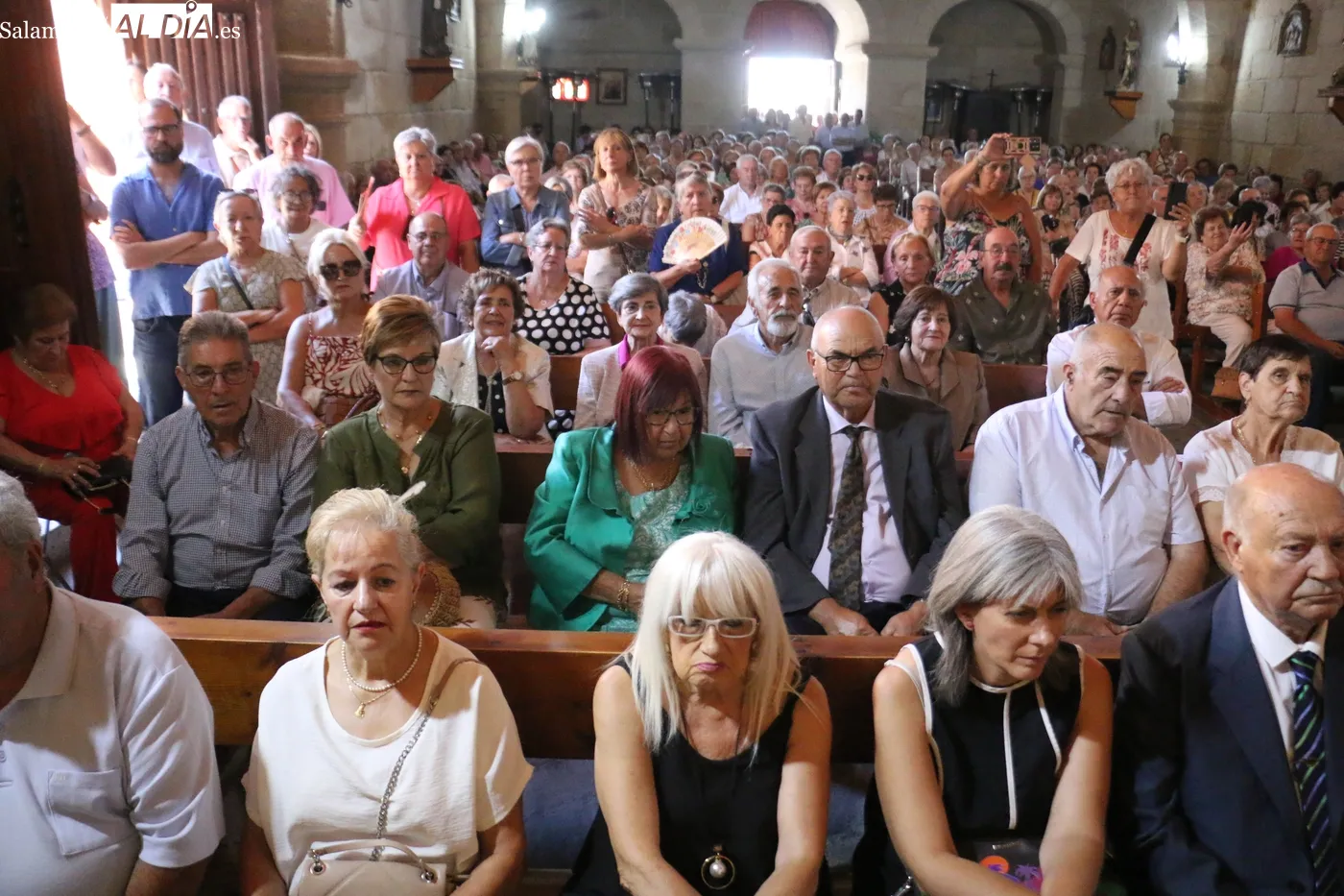 Convivencia comarcal de mayores y bodas de oro en Mieza / 