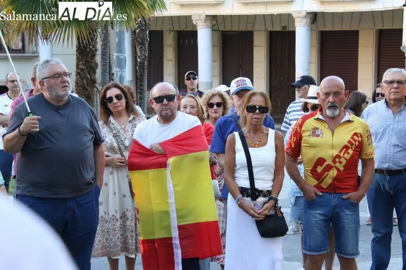 Foto 8 - El Ayuntamiento de Alba exige una respuesta de Estado coordinada para defender Ceuta