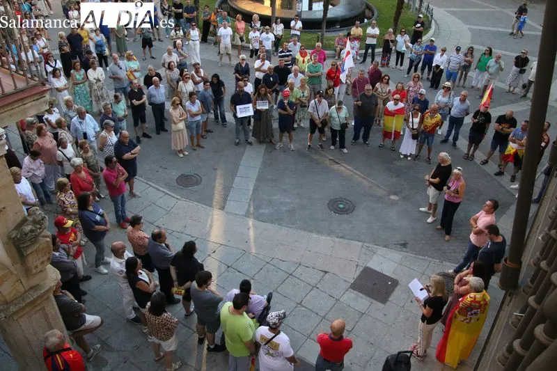 Foto 9 - El Ayuntamiento de Alba exige una respuesta de Estado coordinada para defender Ceuta