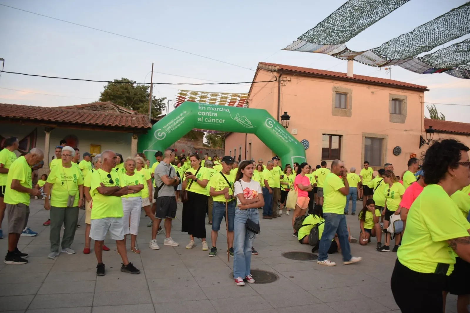 Foto 4 - La deportividad y solidaridad de la III Marcha contra el C&aacute;ncer de Aldea del Obispo logra recaudar 11.300 euros