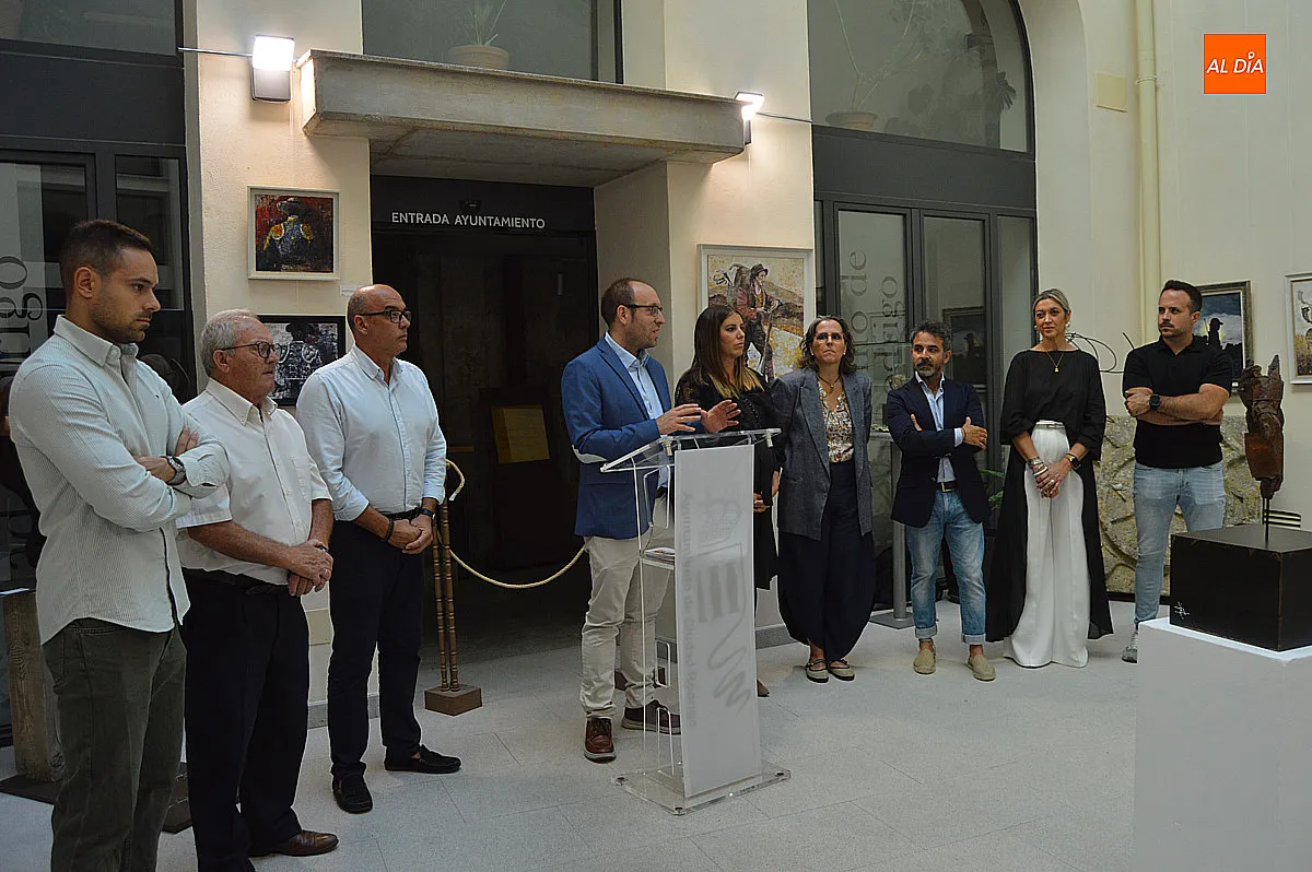 Exposición de pintura y escultura de la obra 