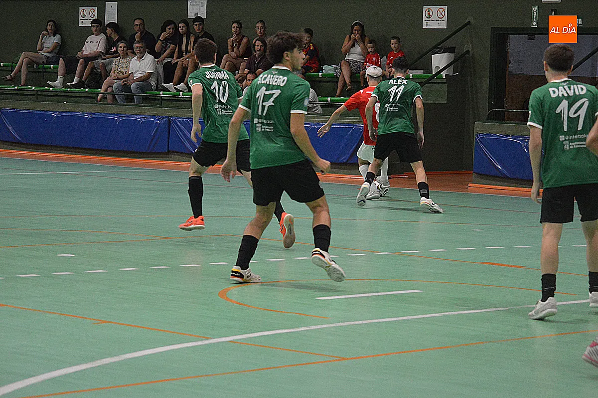 Partido del Tres Columnas Textiles Acosta-Transpial contra el Inter Sala (Tercera)