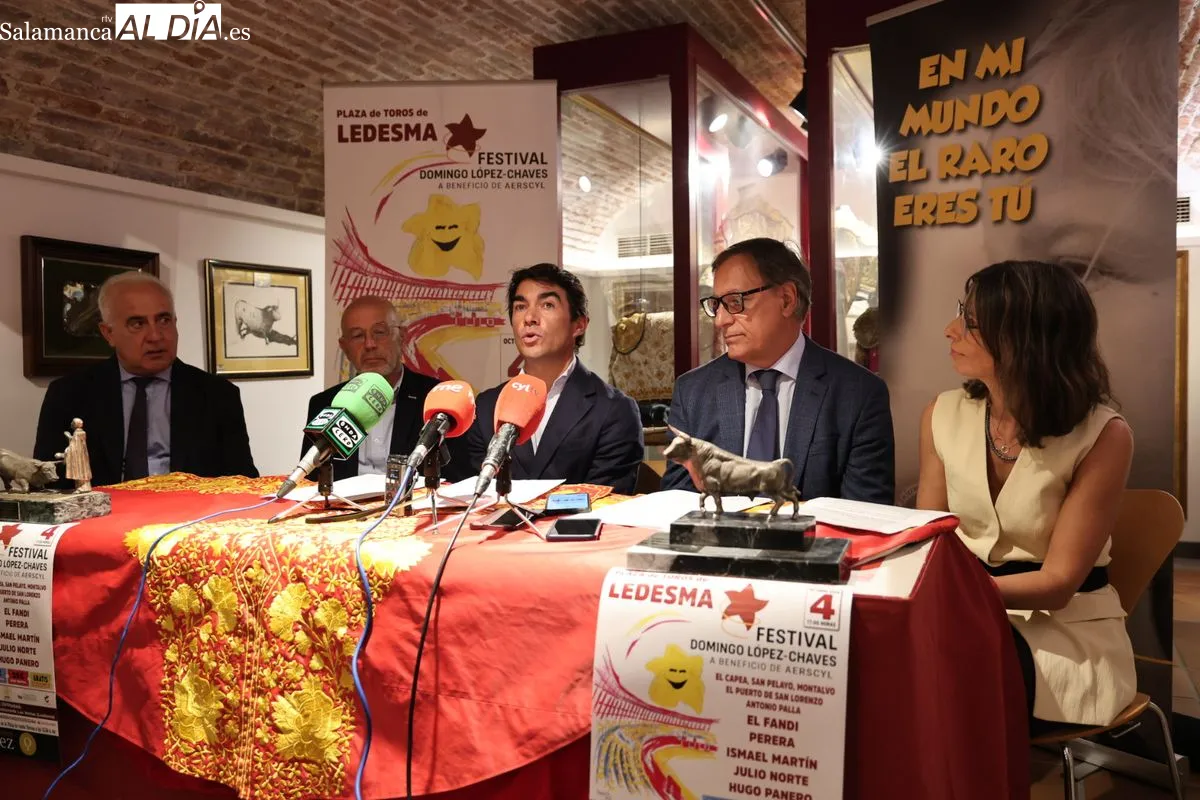 Presentación en el Museo Taurino del VII Festival Taurino Solidario Domingo López Chaves, que se celebrará en Ledesma a beneficio de AERSCYL. Foto de David Sañudo
