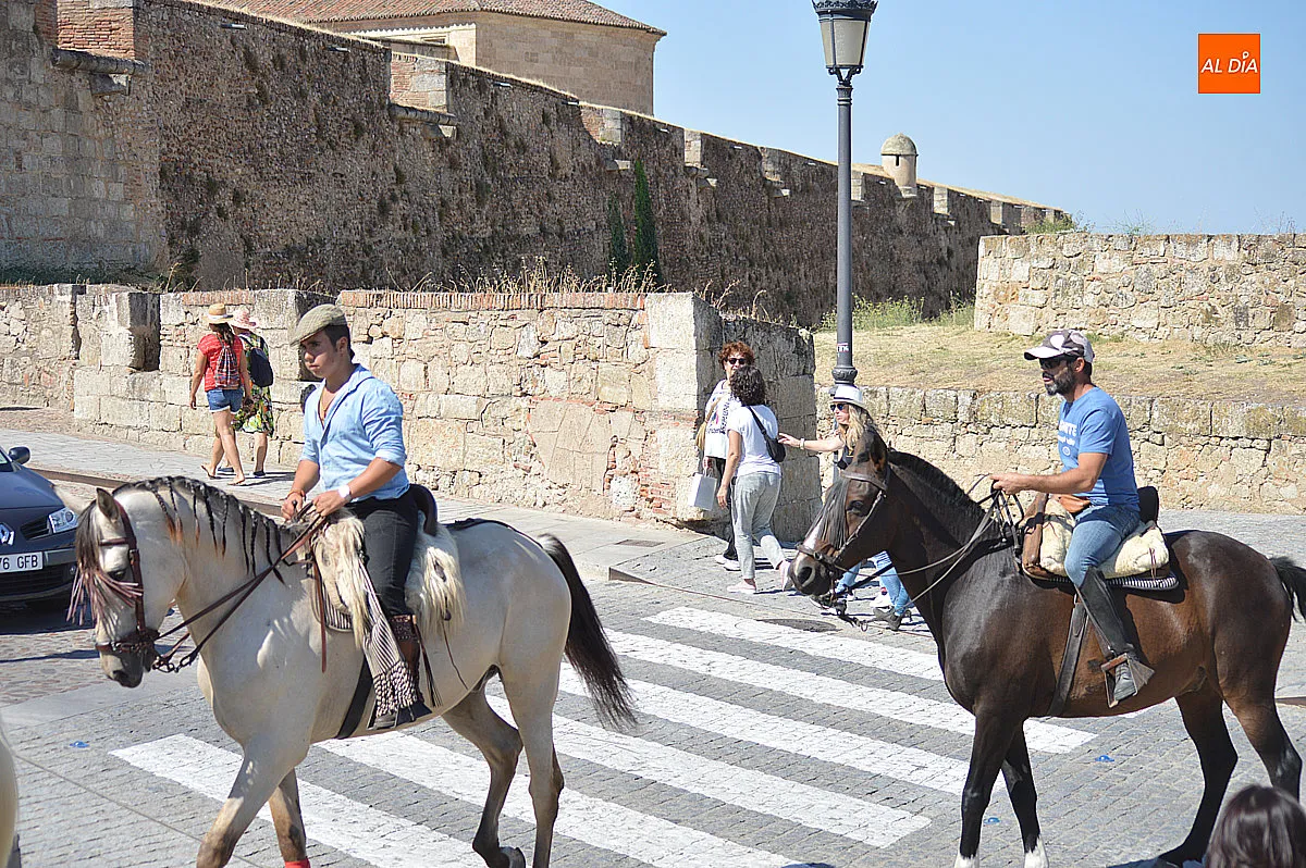 Foto 14 - &Eacute;xito de las rutas ecuestres de la ma&ntilde;ana en Ciudad Rodrigo