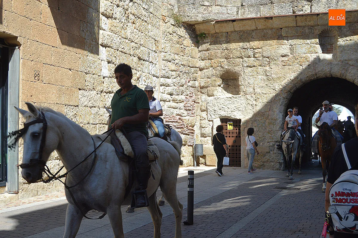 Foto 16 - &Eacute;xito de las rutas ecuestres de la ma&ntilde;ana en Ciudad Rodrigo