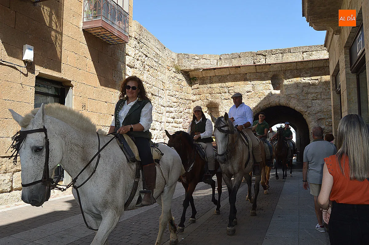 Foto 18 - &Eacute;xito de las rutas ecuestres de la ma&ntilde;ana en Ciudad Rodrigo