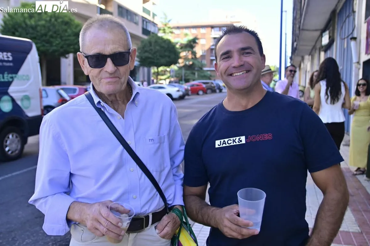 Ni el intenso calor frena a la afición en un festejo con buen ambiente, caballos de lujo y el hornazo como aperitivo estrella en el festejo de rejones | FOTOS: SALAMANCArtv AL DÍA