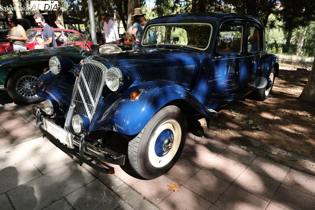 VÍDEO Y FOTOS | Automóviles clásicos en Salamanca: V Concurso de Elegancia