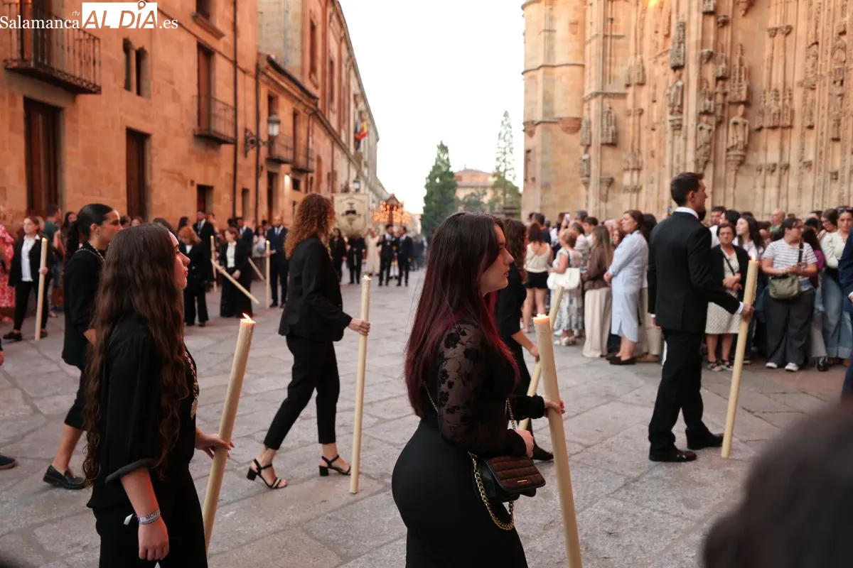 Las imágenes del Dulce Nombre, Jesús Rescatado y Jesús Nazareno ya descansan en la Catedral de Salamanca | FOTOS: David Sañudo