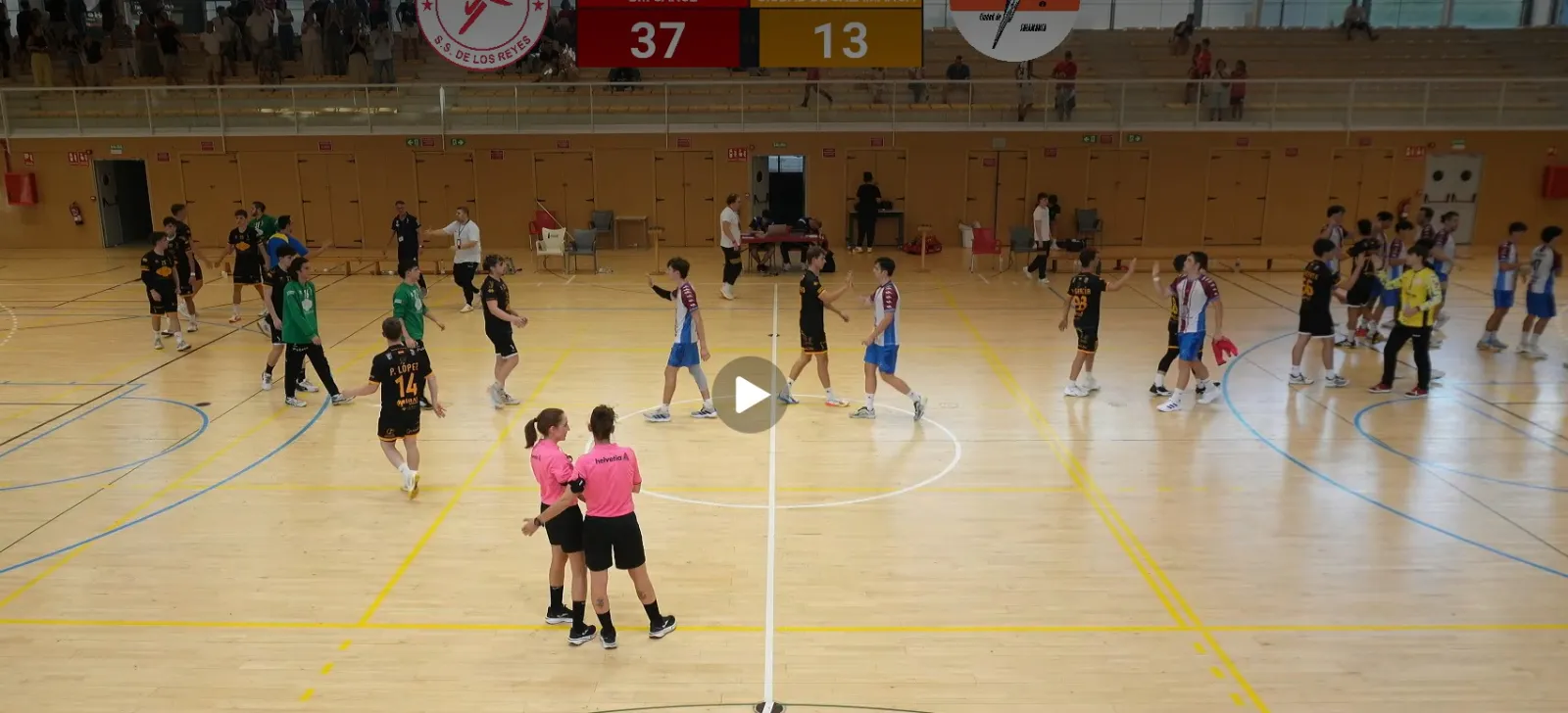 Seria derrota del BM Salamanca en el primer partido sin el retirado Sebas Elena (37-13)