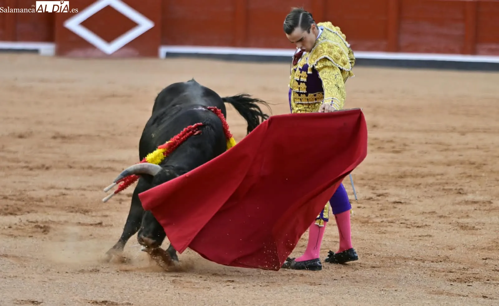 Foto 15 - I&ntilde;igo Norte hace el toreo en La Glorieta