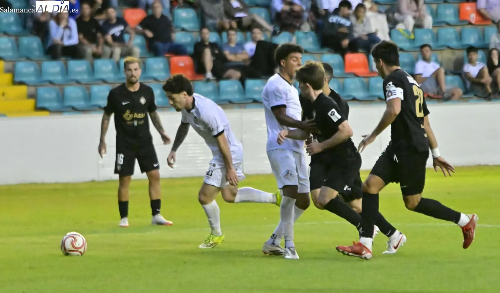 Asier le da 'in extremis' al Salamanca la victoria en la eliminatoria de Copa Federación
