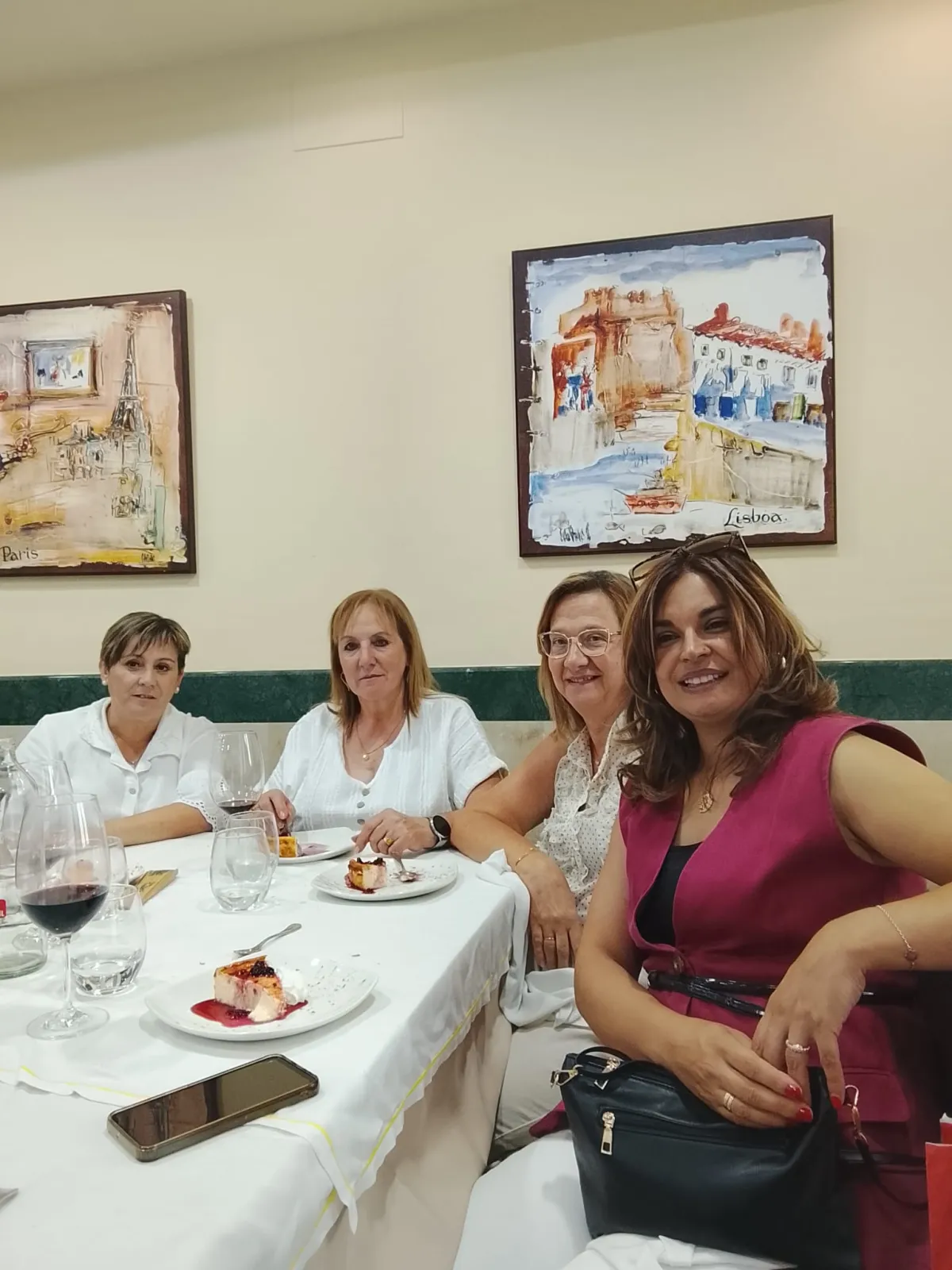 Compañeras de Dori Bernal en el homenaje