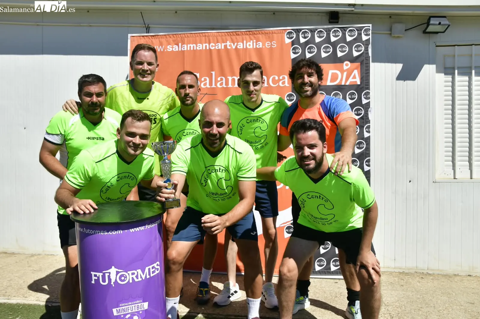 FOTOS Y VÍDEO | El I Torneo de Ferias F7 de SALAMANCArtv AL DÍA y Futormes llena de fútbol, goles y emoción La Salud