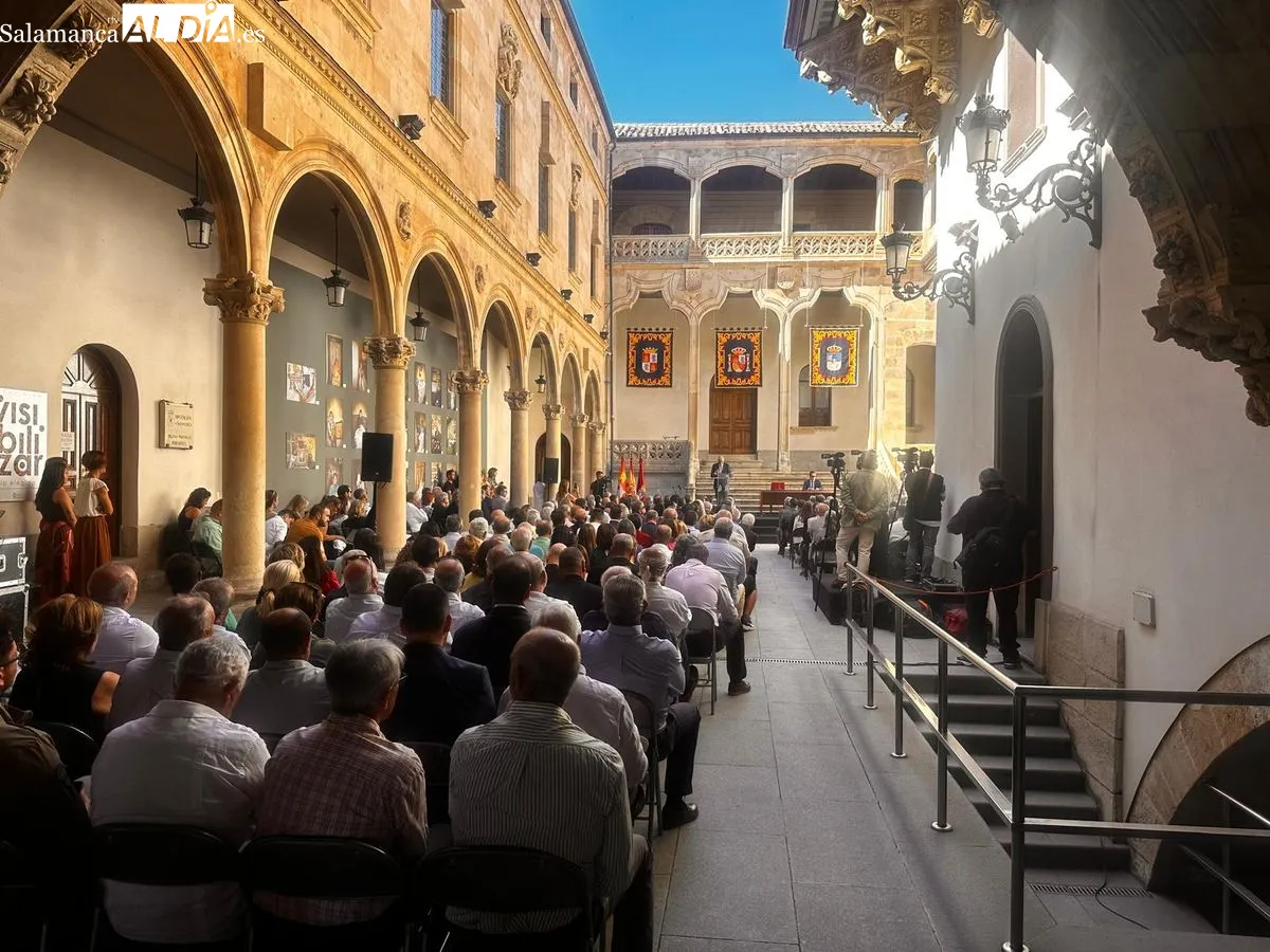 Acto conmemorativo de San Mateo en el Patio de la Salina