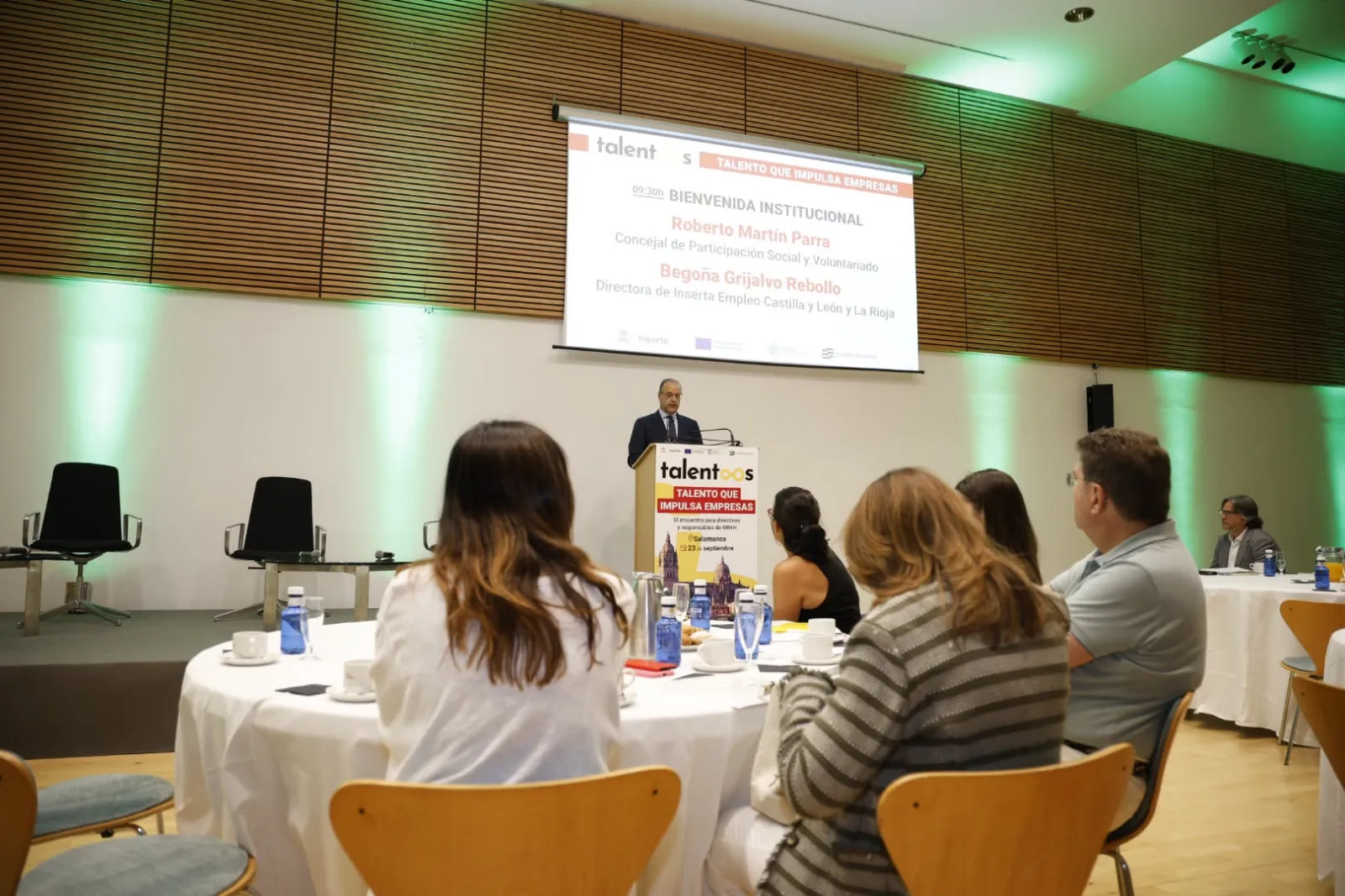 Foto 3 - El encuentro 'Talentoos' abre nuevas v&iacute;as de inserci&oacute;n laboral para personas con discapacidad en Salamanca