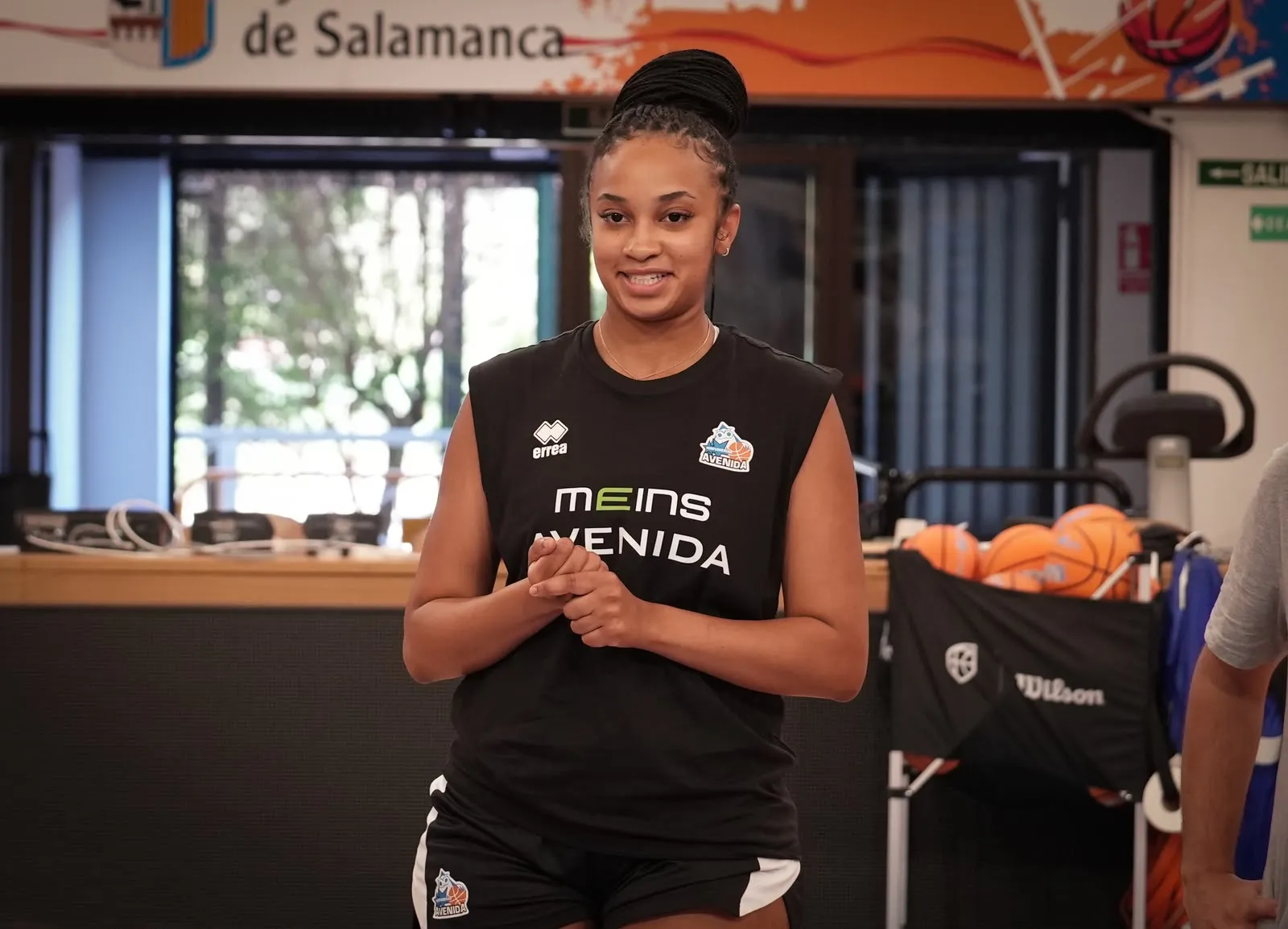 Ya están todas en el Meins Avenida: Chloe Williams se suma a los entrenamientos